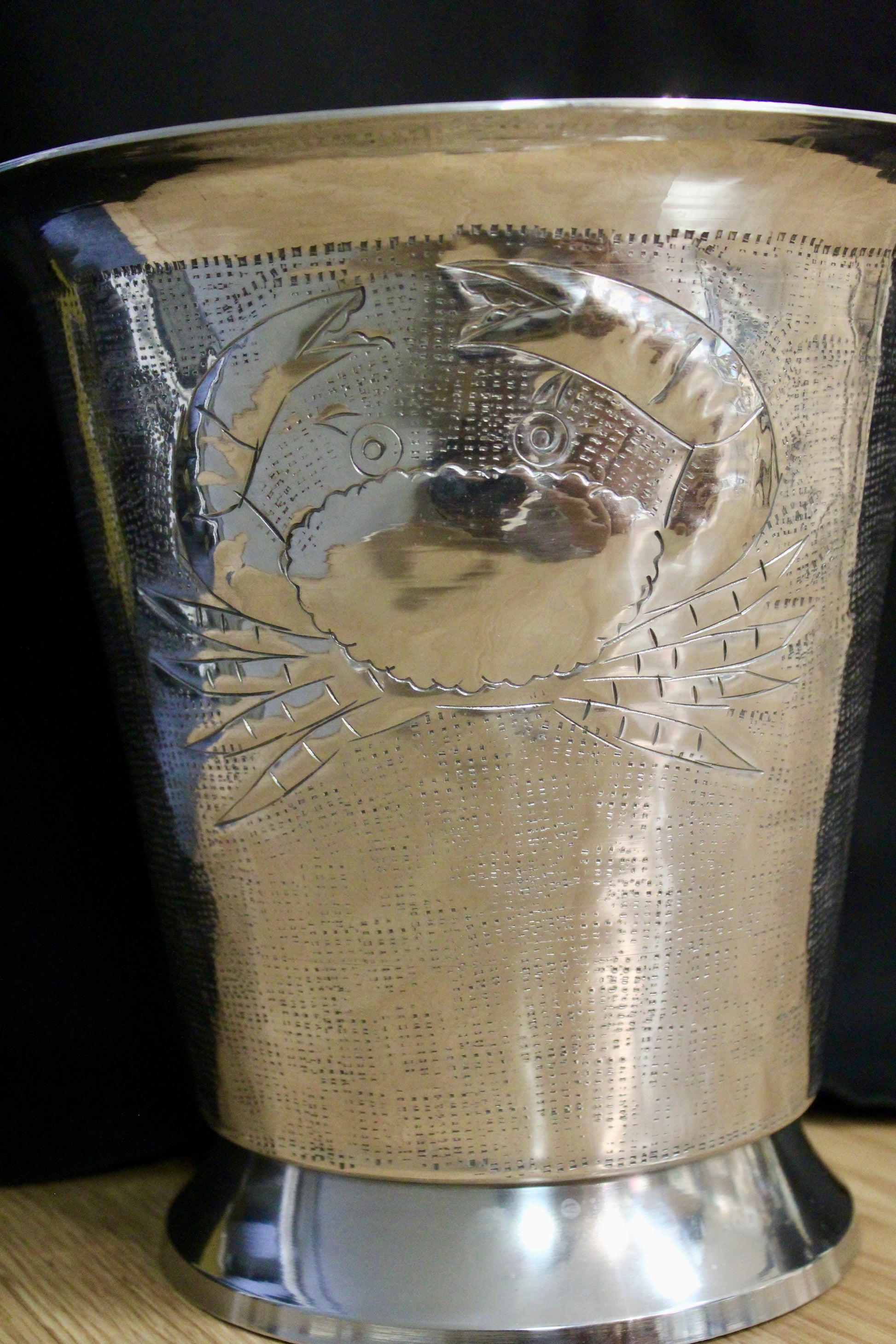 Crab Wine Bucket